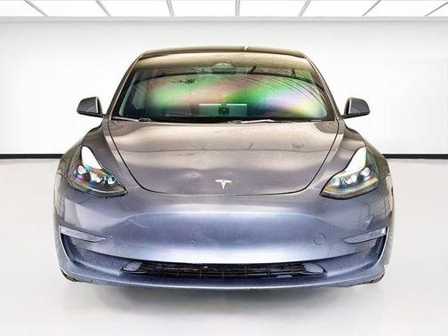 Gray 2023 Tesla Model 3 Standard Range