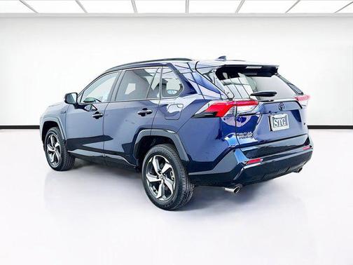 2023 Toyota RAV4 Prime SE
