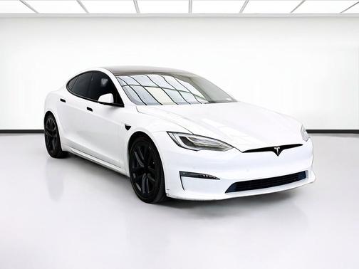 2022 Tesla Model S Base