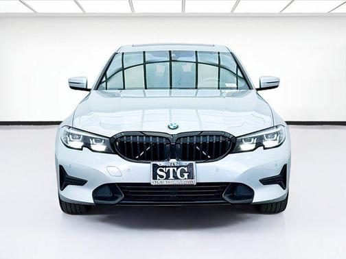2019 BMW 330 330i