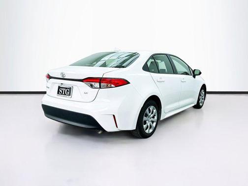 Ice Cap 2023 Toyota Corolla LE