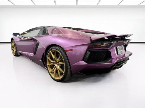 2016 Lamborghini Aventador LP700-4