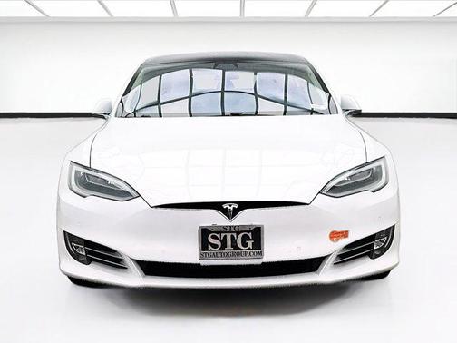 2019 Tesla Model S 