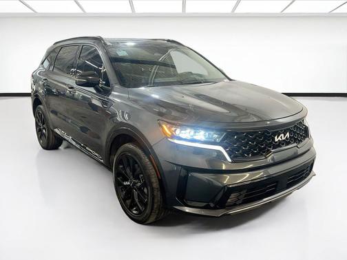 Gravity Grey 2022 Kia Sorento SX