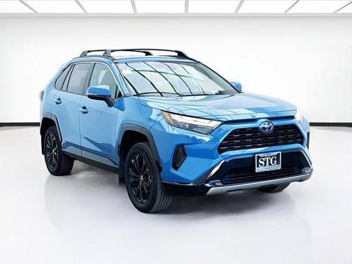 2022 Toyota RAV4 Hybrid SE