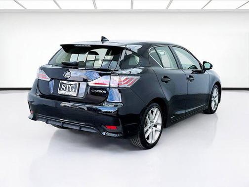 2016 Lexus CT 200h Base