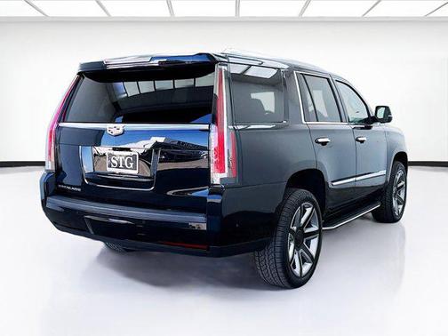 2019 Cadillac Escalade Luxury