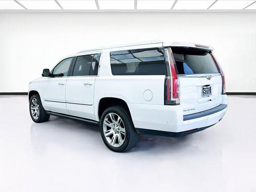 2020 Cadillac Escalade ESV Premium Luxury