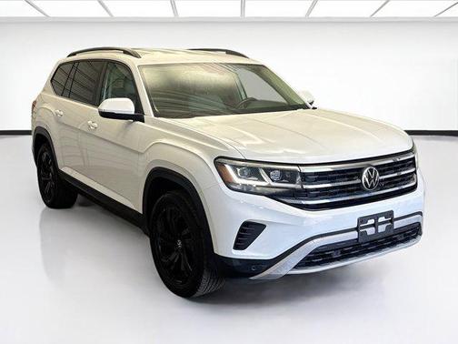 2022 Volkswagen Atlas 3.6L SE w/Technology