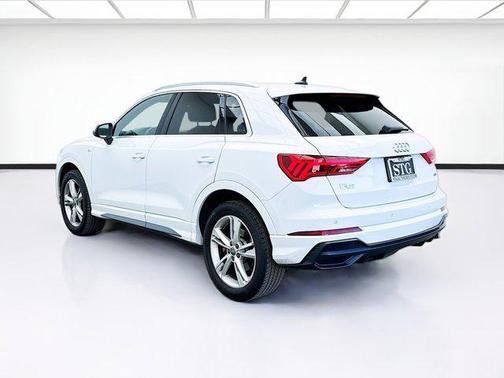 2020 Audi Q3 45 S line Premium