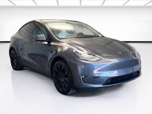 2022 Tesla Model Y Long Range Dual Motor All-Wheel Drive