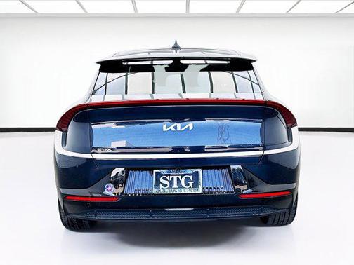 2022 Kia EV6 Wind