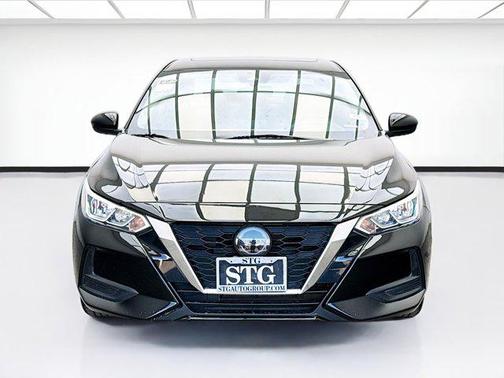 Super Black 2022 Nissan Sentra SV