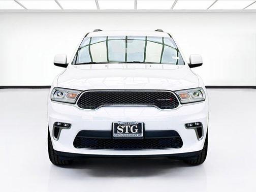 White Knuckle Clearcoat 2022 Dodge Durango SXT RWD