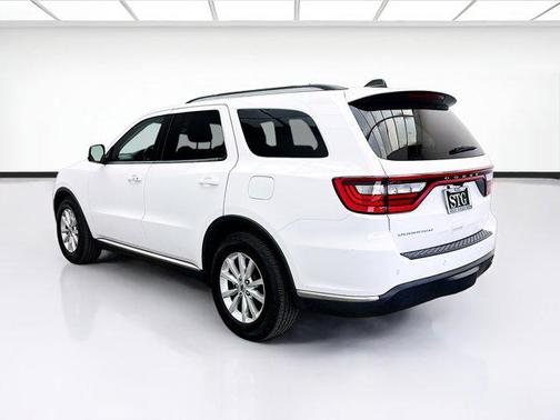White Knuckle Clearcoat 2022 Dodge Durango SXT RWD