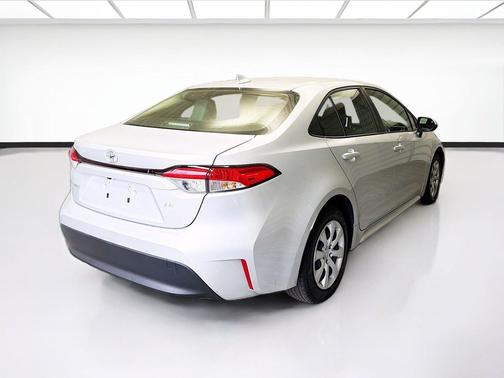 Classic Silver Metallic 2023 Toyota Corolla LE