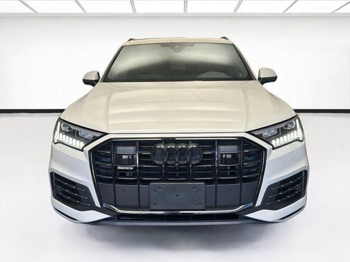 Vicuna Beige Metallic 2023 Audi Q7 45 Premium Plus