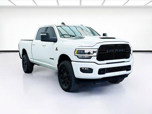 2023 RAM 2500 Laramie Crew Cab 4x4 6'4' Box