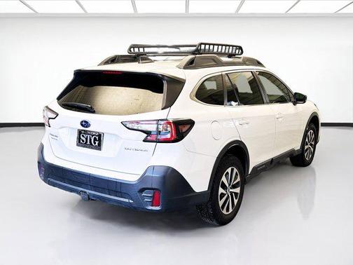2021 Subaru Outback Base