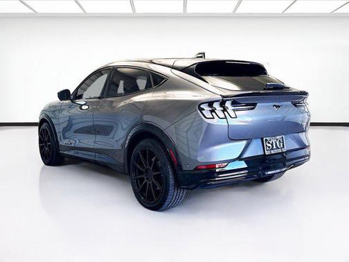 2023 Ford Mustang Mach-E California Route 1