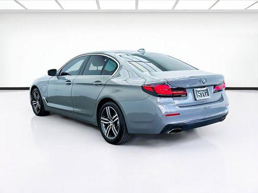 2021 BMW 530e Base