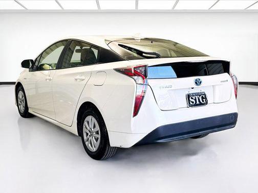 2016 Toyota Prius Two