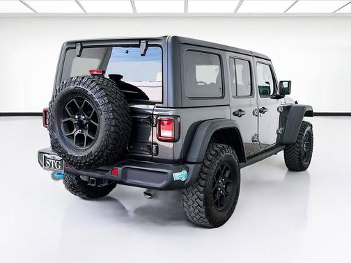 Granite Crystal Metallic Clearcoat 2024 Jeep Wrangler 4xe Willys