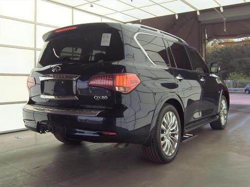2017 INFINITI QX80 Base