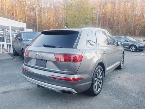 2017 Audi Q7 3.0T Premium