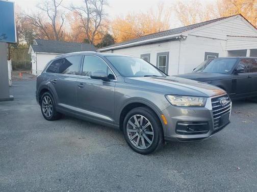 2017 Audi Q7 3.0T Premium
