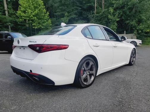 2018 Alfa Romeo Giulia Ti Sport