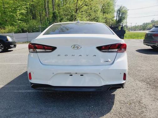 2018 Hyundai SONATA Limited