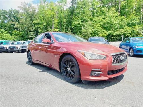 2014 INFINITI Q50 Premium