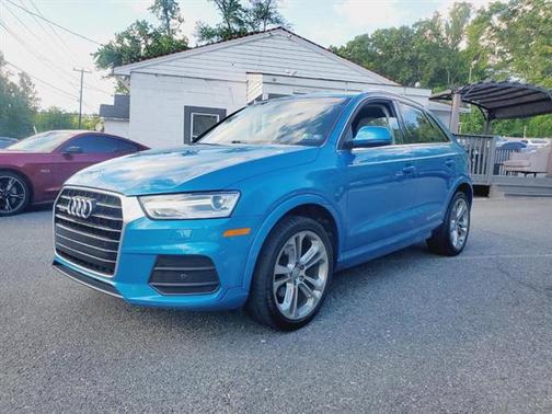 2017 Audi Q3 2.0T Premium Plus
