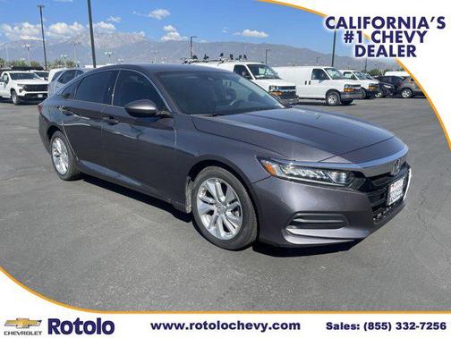 Photo 1 of 21 of 2018 Honda Accord LX