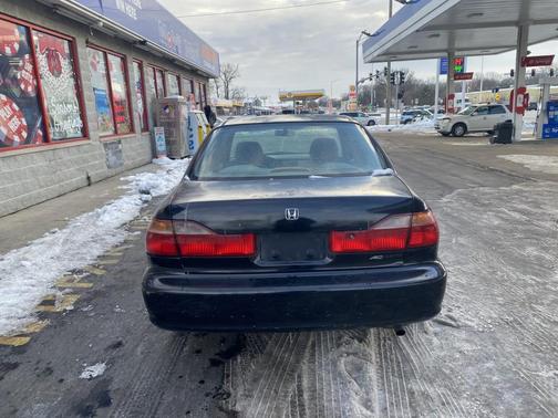 2000 Honda Accord 2.3 LX