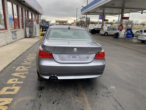 Gray 2005 BMW 525 525i