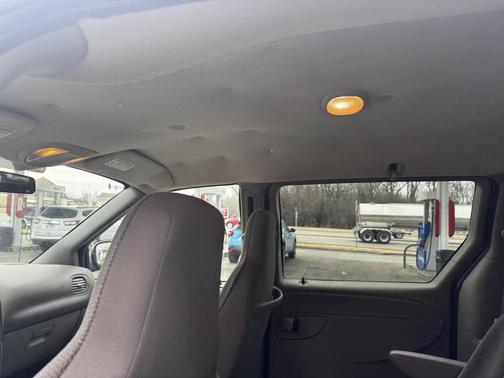 2002 Dodge Caravan SE