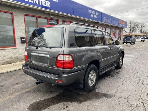 Gray 2000 Lexus LX 470 Base