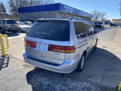 Silver 2004 Honda Odyssey EX