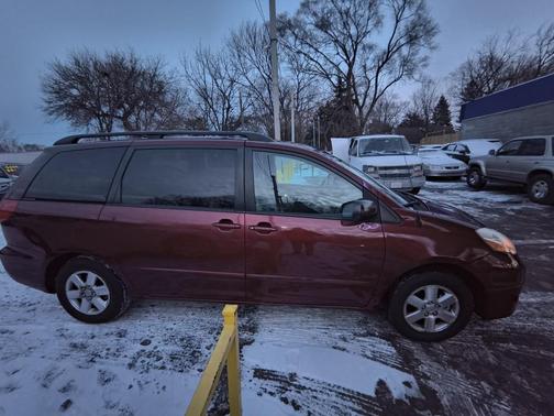 2008 Toyota Sienna LE