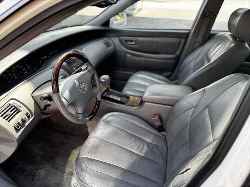 2003 Toyota Avalon XLS