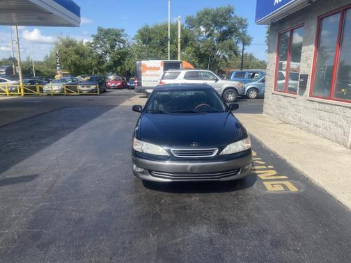 1999 Lexus ES 300 Base