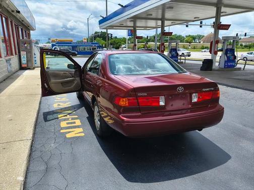 2001 Toyota Camry LE
