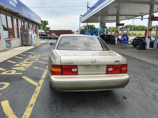 2000 Lexus LS 400 Base