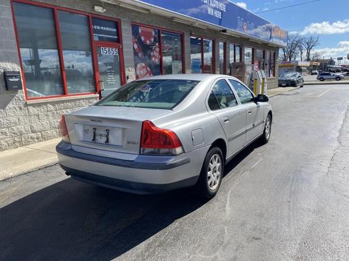 2001 Volvo S60 2.4T