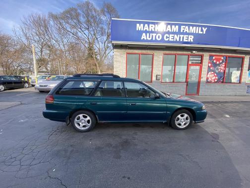 1999 Subaru Legacy Base