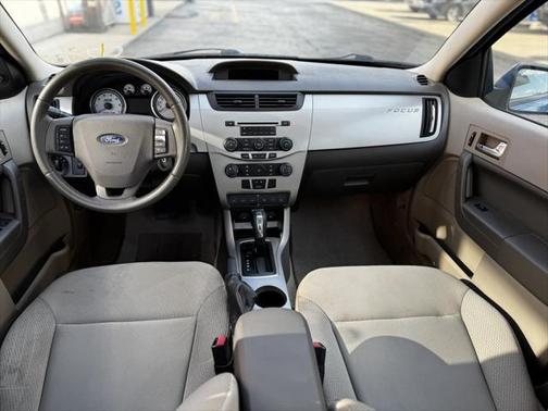 2011 Ford Focus SES