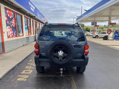 Blue 2002 Jeep Liberty Sport