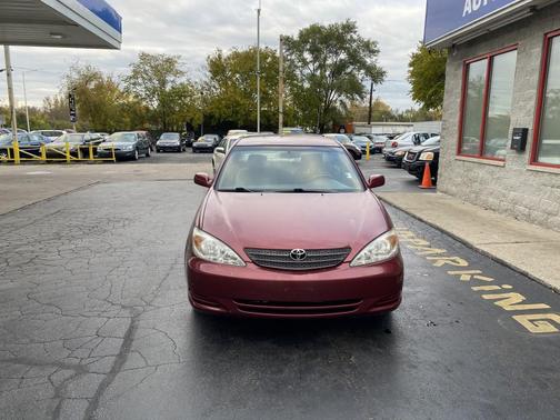 2004 Toyota Camry XLE